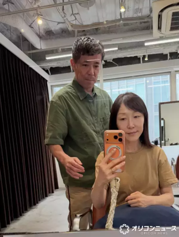 50歳・クワオハ小原正子、“髪質改善”で艶やかロングヘアに　Before公開に「艶々」「美しい髪！」「羨ましい限り」