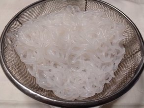 「あかり、愛してるぞ。」大分のこんにゃくメーカーが突然”愛の告白”？　“明太パスタ風”簡単レシピに「あかりは万能」