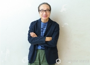小日向文世、朝ドラ『ばけばけ』“ヘブン先生”と再会　トミー・バストウが肩組み2ショット公開「おジジ様とむこ殿」「続・ばけばけ観たいです」