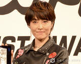 「荻野目洋子、久々のミシンでリメイク　襟やポケットなど細部こだわりに「センスの塊」「いけてる」」の画像1