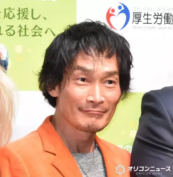 9代目うたのおにいさん・杉田あきひろ、関沢圭司さんを生前の写真とともに追悼「あまりにも早すぎる」“8代目”速水けんたろうが24日に報告