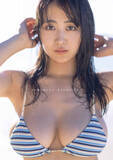 「福井梨莉華、美ボディ全開の水着グラビア　布面積が少なめショットなど続々」の画像1