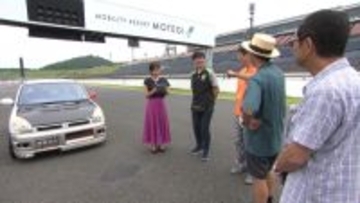 27年前のダイハツ“ホットハッチ”にドリキン・土屋がツッコミ　オーナーの正体に矢作兼驚き「とんでもないクルマに乗ってるな！」