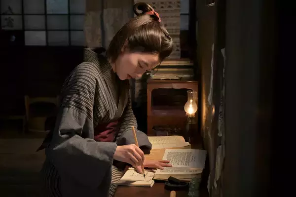 『風、薫る』直美は新しいマッチ工場で働きながら…　第7回場面カット