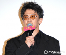 小栗旬、英語での芝居に本音「二度とやりたくない（笑）」　劇中では“おにぎりダンス”も披露