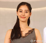 「新木優子、結婚後初の公の場　友人との夢のような休日を明かす「フロリダのテーマパークをはしご」」の画像1