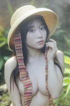 “トランジスタグラマー”岸みゆ、2nd写真集で新境地　“過去最大級の露出”新たな大胆カットが解禁