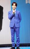 「40歳・亀梨和也、大人の階段のぼる　甘いささやきボイスに照れ「こっぱずかしいな」」の画像1