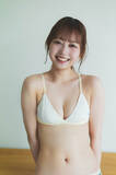 「AKB48大盛真歩、芸能界引退前“最後のグラビア”　愛らしい水着姿と凛としたドレス姿を披露」の画像1