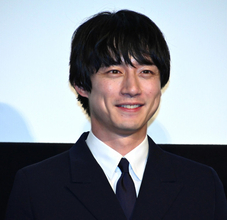 坂口健太郎、泣く芝居が多発　主演映画では早く泣きすぎで監督からカットかけられる