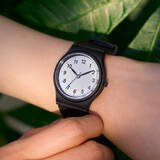 「ファミマ「コンビニエンスウェア」、「腕時計」発売へ　シチズン時計と共同開発」の画像1