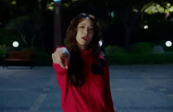 少女時代・ユナ「これまで演じた中で最も個性的で、ユニーク」　映画『プリティ・クレイジー 悪魔が引っ越してきた』キャラクター予告解禁