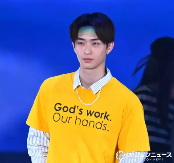 野村康太、“さすが”の洗練美　上品カジュアルを着こなし