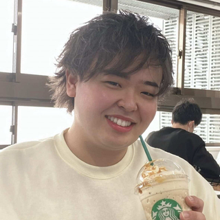 “ひろくん”だった幼なじみが1000万円かけて女の子に…68キロ減量、東京理科大卒の“彼女”が追う夢