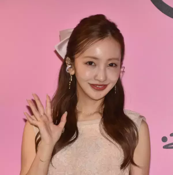 板野友美、AKB48の20周年公演に感慨深げも疲労残る「20代じゃないので」　現在は34歳に