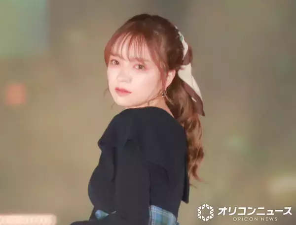 結婚発表した YouTuber「ヘラヘラ三銃士」さおりん、夫とのウエディングフォトを公開「本当に本当におめでとう!!!」「旦那さん、絶対イケメンじゃん！」