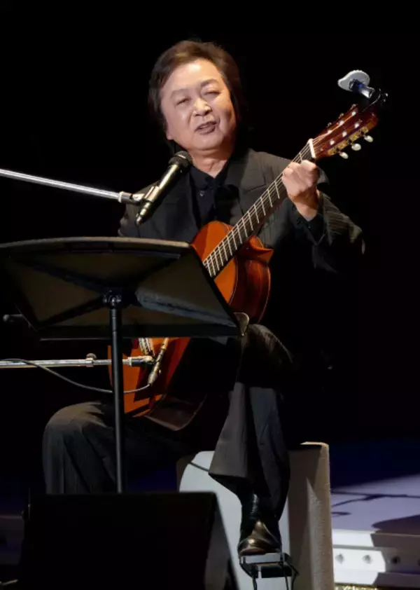 「嫁に来ないか」70歳・新沼謙治、15年前に死去した妻への歌　元バドミントン世界チャンピオン