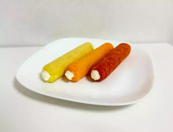 「甘じょっぱくてウマい」「何味が合うか試したい」うまい棒にクーリッシュを注入するだけの“やばいレシピ”がこの夏、流行る!?