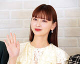 「鈴木えみ、21年ぶりの「さくら」撮影裏を公開　ケツメイシと貴重ショットで見せたビジュに「信じられない」「時が止まってる…！」」の画像1