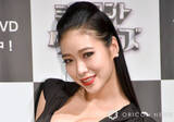 「草刈正雄の長女・紅蘭、“豊満ボディ”まぶしいビキニ姿のバカンスショットに反響「なんだこの極上スタイルは」「カッケー」「憧れます」」の画像1