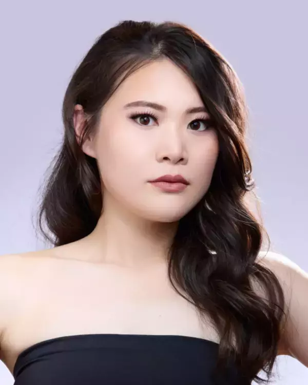 ミス・ユニバース和歌山代表・岡村 真希さん　銀行員として働く25歳、度重なる物価高に危機感「物価上昇に負けない資産形成を主体的に行う必要がある」