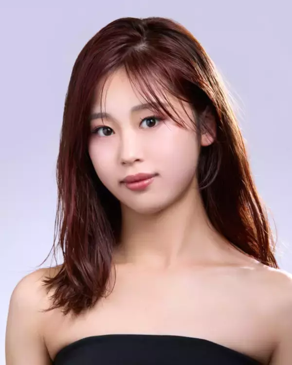 アナウンサー志望の20歳大学生、佐藤 志音さんがミス・ユニバース大分代表に選出「自分の言葉で誰かの心を動かし、挑戦する勇気を届けられる存在になりたい」