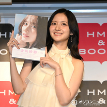 乃木坂46・金川紗耶、自覚あり「愛が重ため」　念願の写真集の自己採点は138点