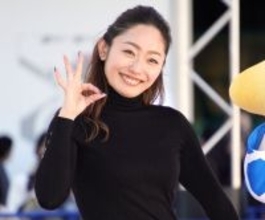 “りくりゅう”神解説の高橋成美、生放送で大号泣　安藤美姫が“功績”熱弁で“泣かせる”→“専用ティッシュ”登場