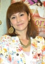 「懐かしすぎ！」50歳・鈴木蘭々、ウサ耳姿を公開で反響「今もやっぱりかわいい」「安室奈美恵さんいたら完璧」