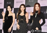 「MISAMO、原宿で1st Listening Party開催　艶やかドレス姿で登場」の画像1