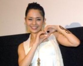 蒼井そら、初対面で抱かれた“芸能人”暴露→「子供もどう思うのだろうか？」「御家族が心配になります」の声に反応