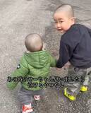 「「よーいどん！」で走り出す坊主兄弟、走り切れず甘えていた少年が3年で劇的成長「お兄ちゃんになってて泣ける」」の画像1