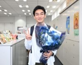 草なぎ剛「すべて魂は込めました」『終幕のロンド』クランクアップ