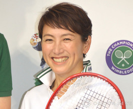 杉山愛、“仕事始め”に仲良し夫婦ショット公開「ほっこり」「今年もラブラブ炸裂ですね」