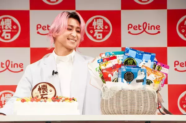 「Snow Man 佐久間大介、ペットフード発表会で愛猫誕生日のサプライズ「自分にとっての子ども」」の画像