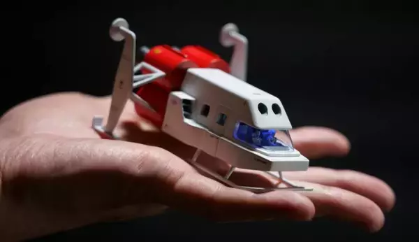 「圧巻の作り込み　スペースコロニーを10万分の1スケールでスクラッチ」の画像