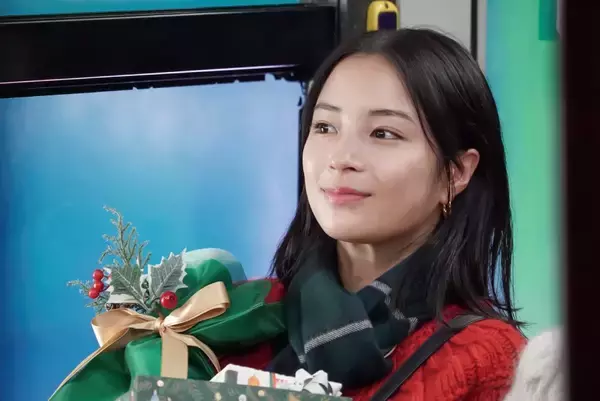 「「ホリデーマックフルーリー」11月19日より期間限定販売　広瀬すずさん＆宮崎あおいさんの新CMも放映」の画像