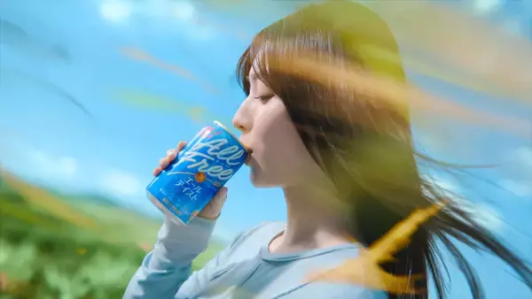 「白石聖出演「オールフリー〈エールテイスト〉」新CM公開　愛猫トークも披露「いつも猫に構ってもらっています」」の画像