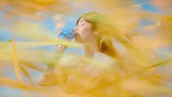 「白石聖出演「オールフリー〈エールテイスト〉」新CM公開　愛猫トークも披露「いつも猫に構ってもらっています」」の画像