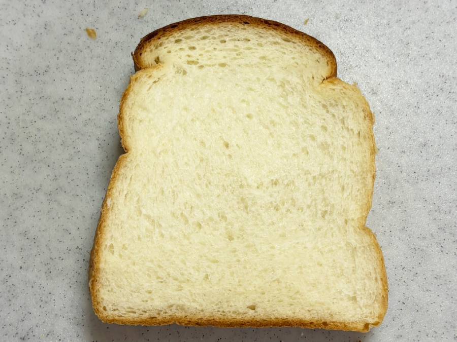 食パンがうまく切れない問題、解決策は「温めた包丁」だった　マルエツ公式の裏ワザを試してみた