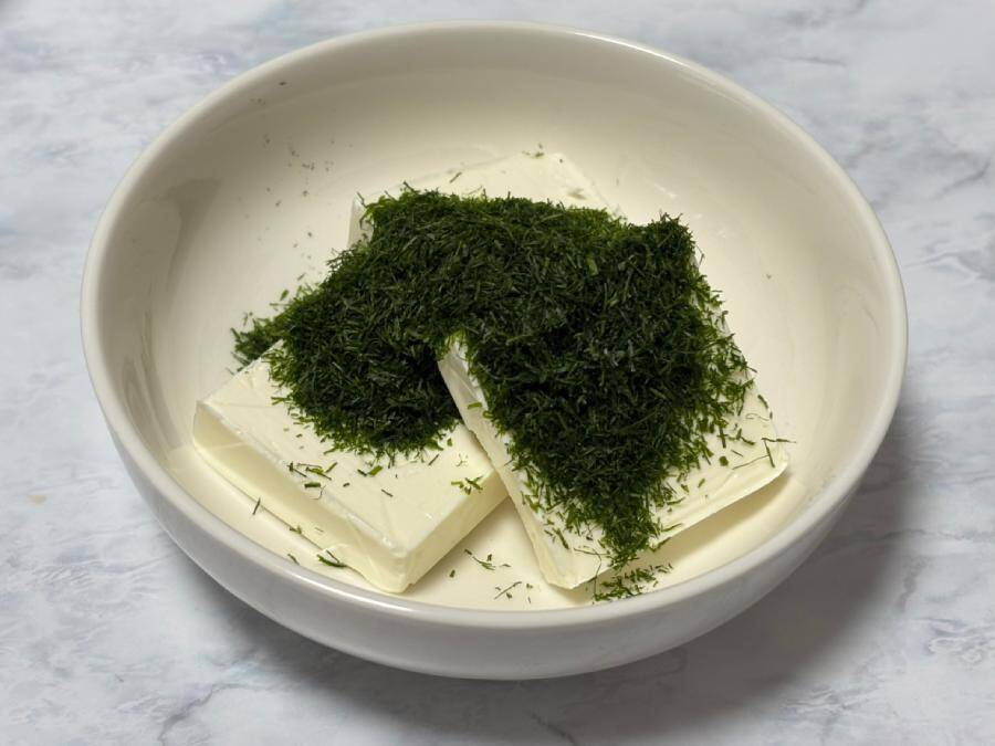 SNSで話題「イタリア人絶許ディップ」を実食　青のり“ドバアッ”でまさかの絶品