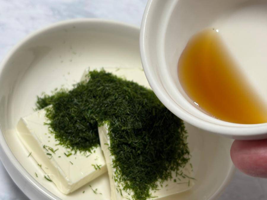 SNSで話題「イタリア人絶許ディップ」を実食　青のり“ドバアッ”でまさかの絶品