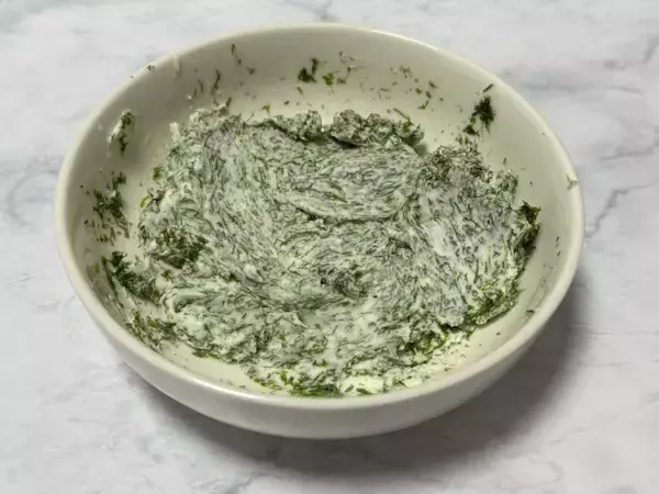 「SNSで話題「イタリア人絶許ディップ」を実食　青のり“ドバアッ”でまさかの絶品」の画像