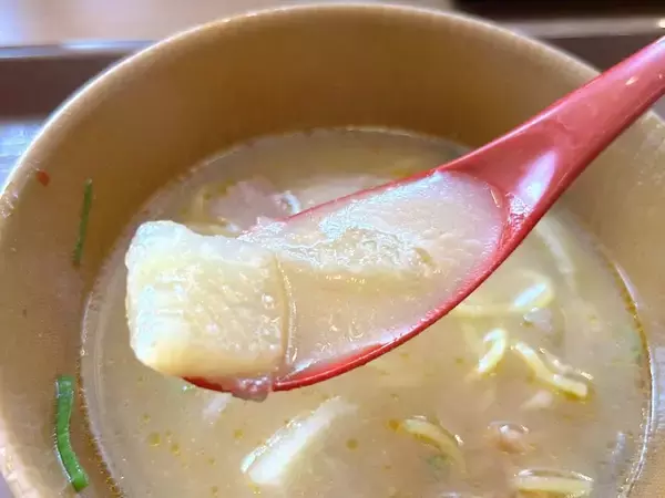 「すき家新メニュー「とん汁みそらーめん」がおいしい！でも言いたいこともある」の画像