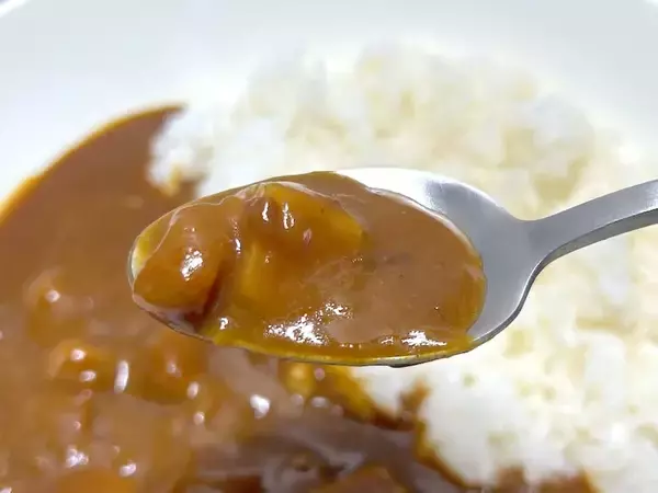 「カレーにクーリッシュをかける勇気　公式Xのアレンジを試してみた」の画像