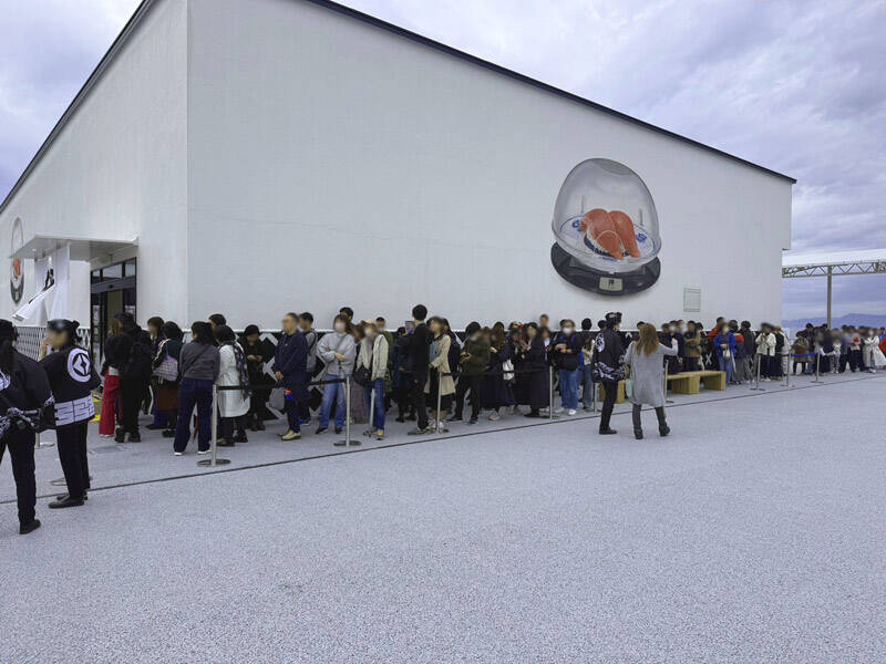 万博ロスの人へ、あのくら寿司が大阪に残る　回転ベルトや70か国メニューも復刻