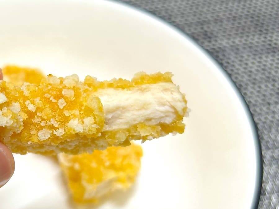 これは「トン・デ・リング」？　セブンのリング型チキンを食べたら意外な発見
