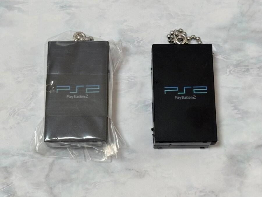 プレステのチャーム付きビスケット発売　アラフォーゲーマーがレビューしてみる　