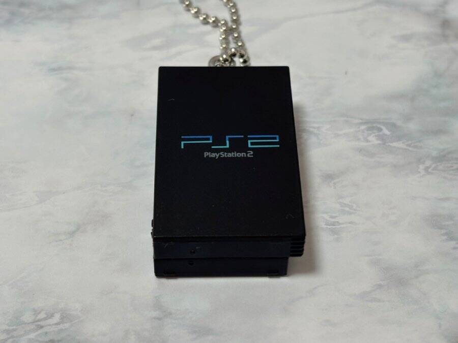 プレステのチャーム付きビスケット発売　アラフォーゲーマーがレビューしてみる　