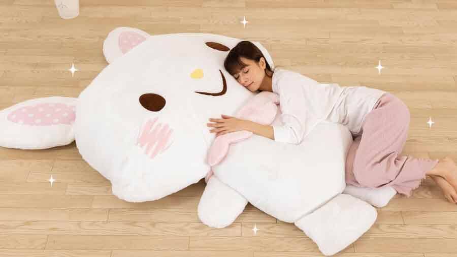 サンリオのキャラクターたちが超特大クッションに　第1弾は「クロミ」と「KIRIMI ちゃん.」